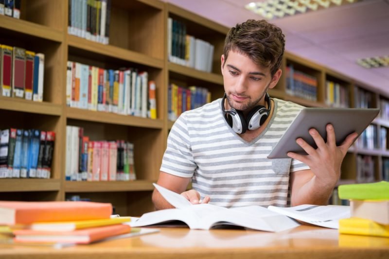 Saiba tudo sobre como é estudar a distância na Unicesumar