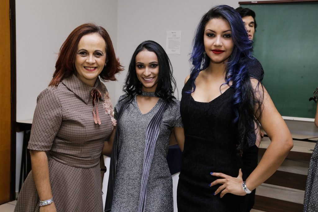 Andrea, Priscila Macedo e Marianne Louise