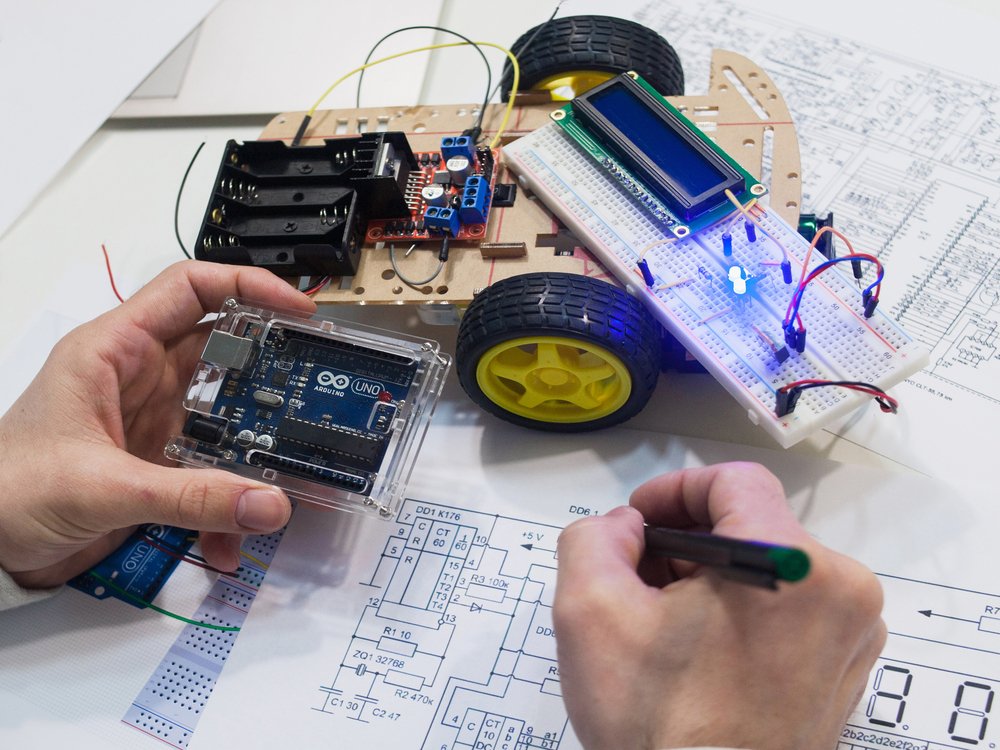 A área de Engenharia Mecatrônica está intimamente ligada ao desenvolvimento de novas tecnologias