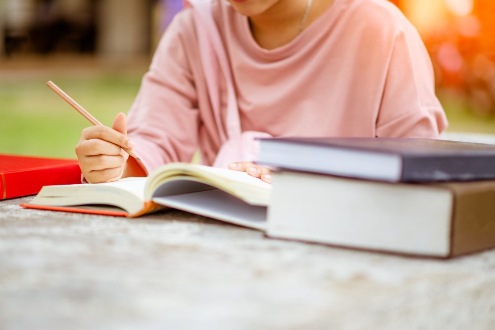 A produção de material didático é um dos caminhos para quem se forma na Licenciatura em Pedagogia