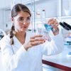 o que faz um biomédico