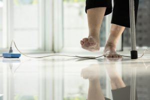 Quedas em idosos: especialista explica os motivos e dá dicas de prevenção