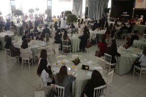 Almoço de agosto de 2016. Foto: Arquivo Unicesumar