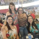 CONFRATERNIZAÇÃO  (104)