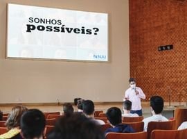NAI promove palestras sobre narcisismo e sonhos para alunos do Objetivo