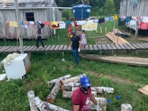 Operação Amazonas inicia entrega de cestas básicas a famílias ribeirinhas
