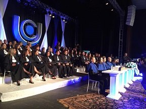 Unicesumar de Ponta Grossa realização Colação de Grau do EAD - UniCesumar