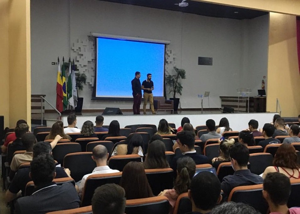 Mídias sociais para empreendedores é tema de palestra na UniCesumar
