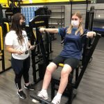 Pacientes participam de atividades semanais gratuitas com exercícios físicos e atendimento nutricional e psicológico