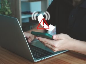 Scam,Phone,Line,Check,The,Reliability,Of,Incoming,Calls.,Phone